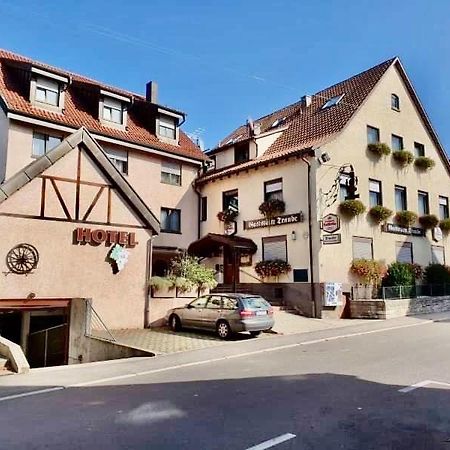 Traube Hotel Oeffingen เฟลบาค ภายนอก รูปภาพ